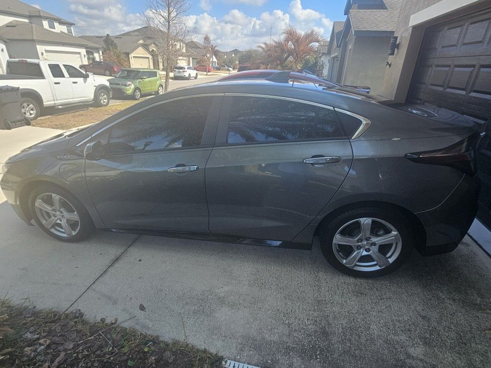 2017 Chevrolet Volt