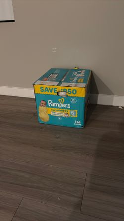 new born pampers