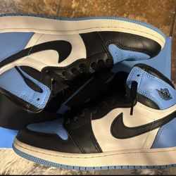 Jordan 1 UNC