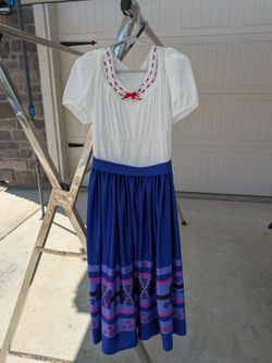 Luisa style Costume/Dress Up