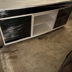 White Gardoni 72 inch tv stand