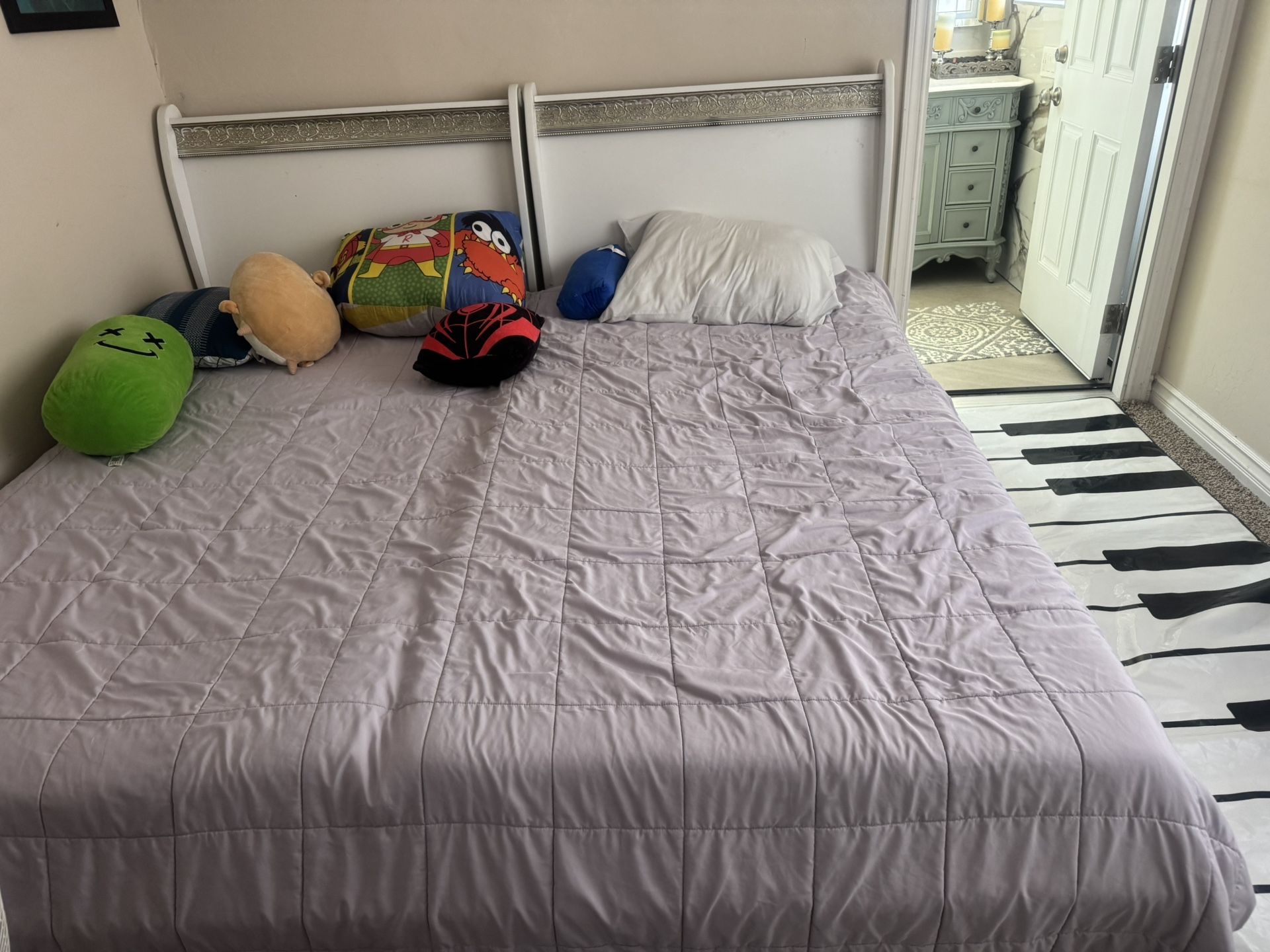 2 Twin Bed