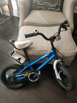 Freestyle RoyalRider 12" toddler kids bike blue