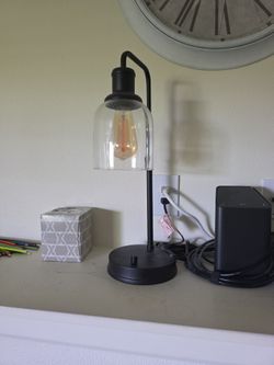 Lamp stand