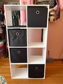 8- cube organizer