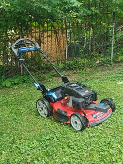 Toro 22" Recycler Lawnmower w/ Personal Pace & PowerReverse-warranty