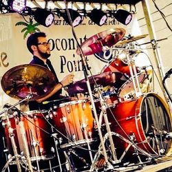 Pearl Double Base 7 Piece Kit & Cymbals & Hardware