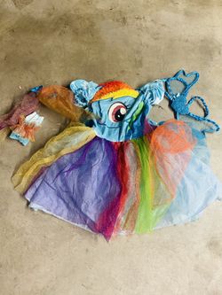 Rainbow Dash girl’s costume