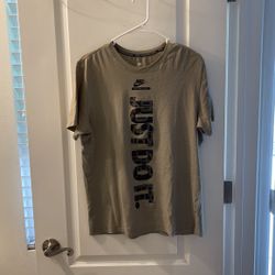 Nike Shirt