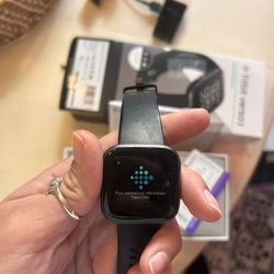 Fitbit Versa 2