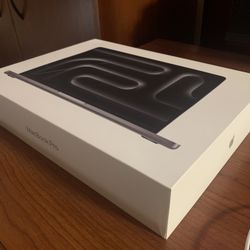 MacBook Pro M3 14-in. **BRAND NEW LATEST MODEL** sealed in box w/ AppleCare (M3 / 8GB / 512GB SSD)