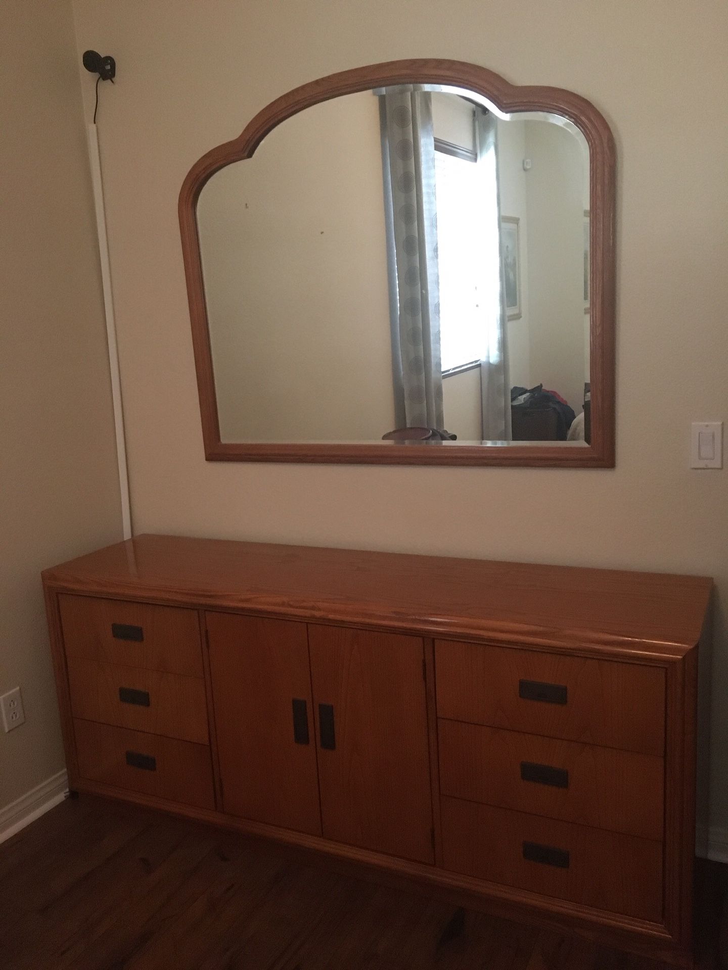Stanley solid wood bedroom set with dresser mirror and two night stands.