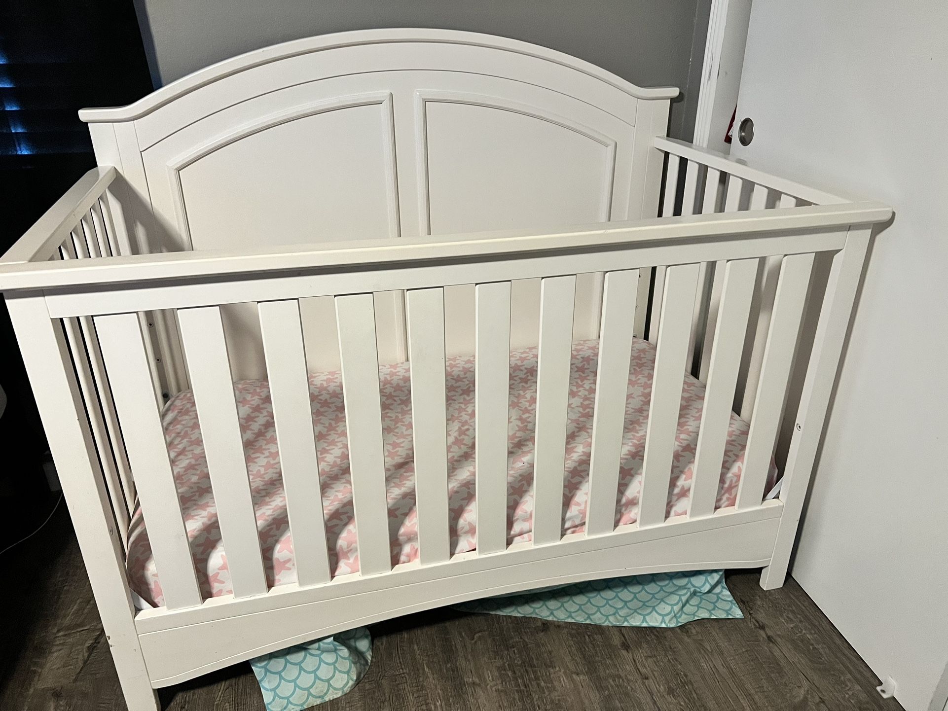 White Crib
