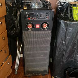 Speaker Tower