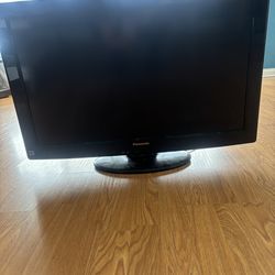 tv Panasonic 32”