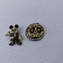 Set Of 2 Disneyland Pins 2008 Micky Mouse As Jack Skellinton & Nightmare Before Christmas Jack