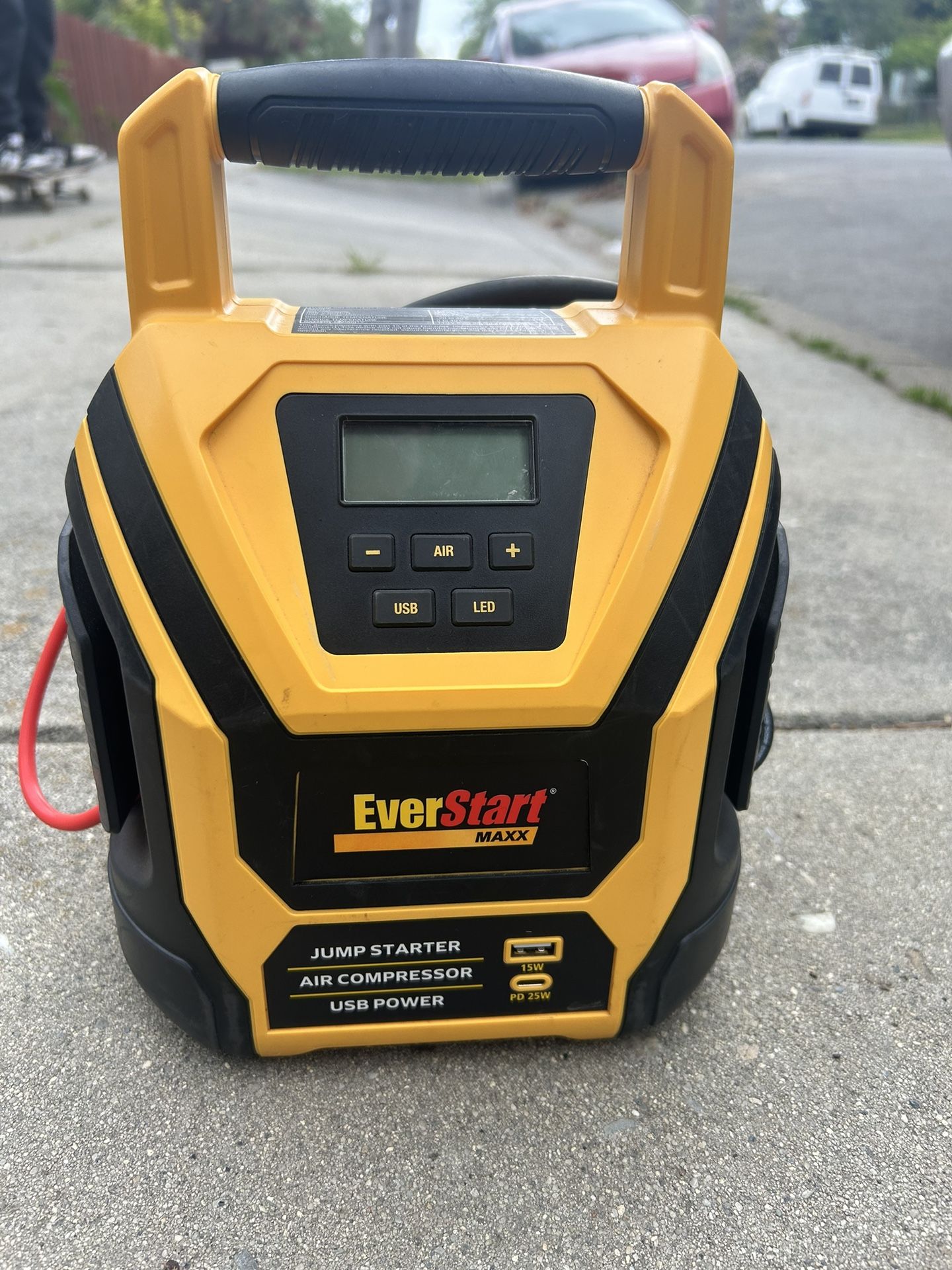 Car Jumpstart & Compressor 