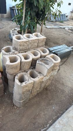 Free blocks and pavers