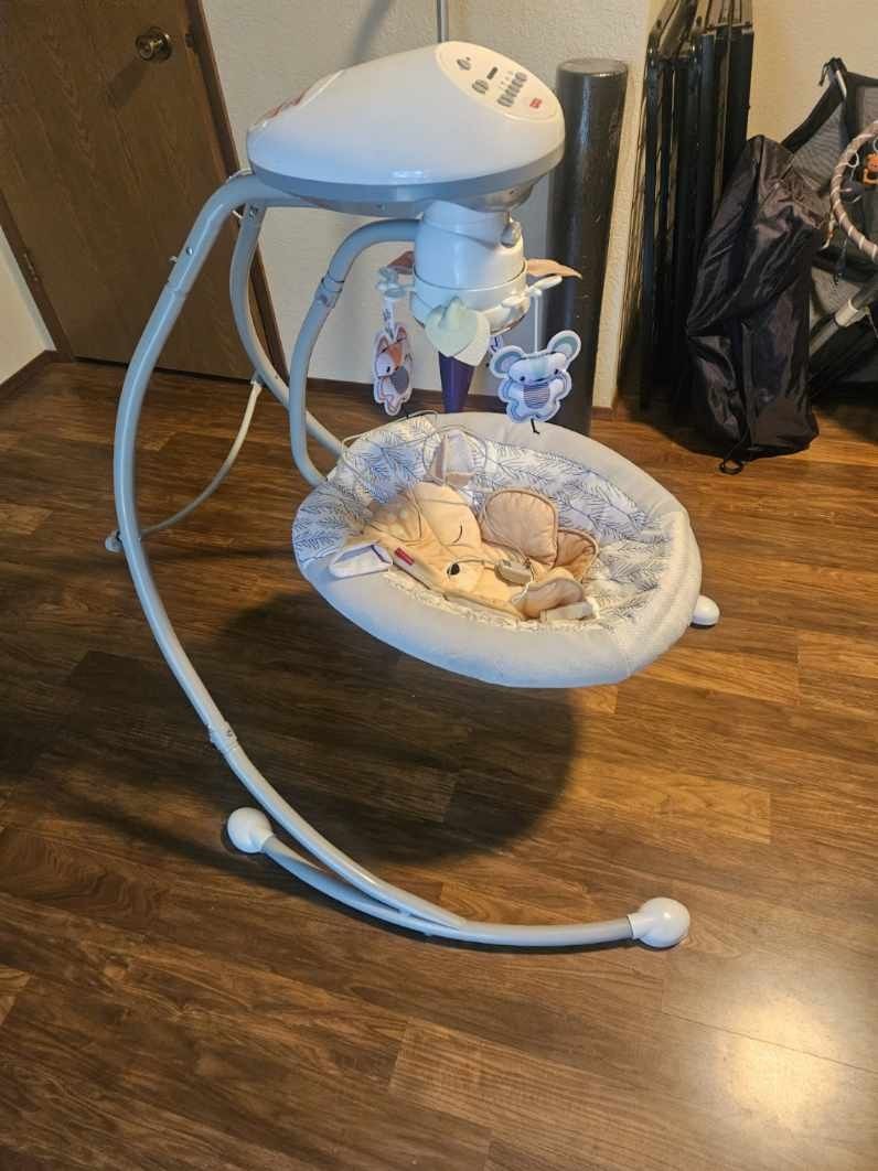 Fisher Price Automatic Baby Swing