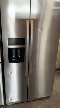 Kitchen Aid Side By Side Stainless Steel Refrigerator
