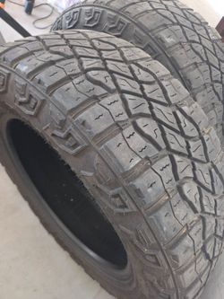 BF Goodrich wrangler 265 60r20