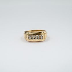 10k Gold Diamons Signet Ring