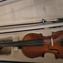 3/4 size Violin