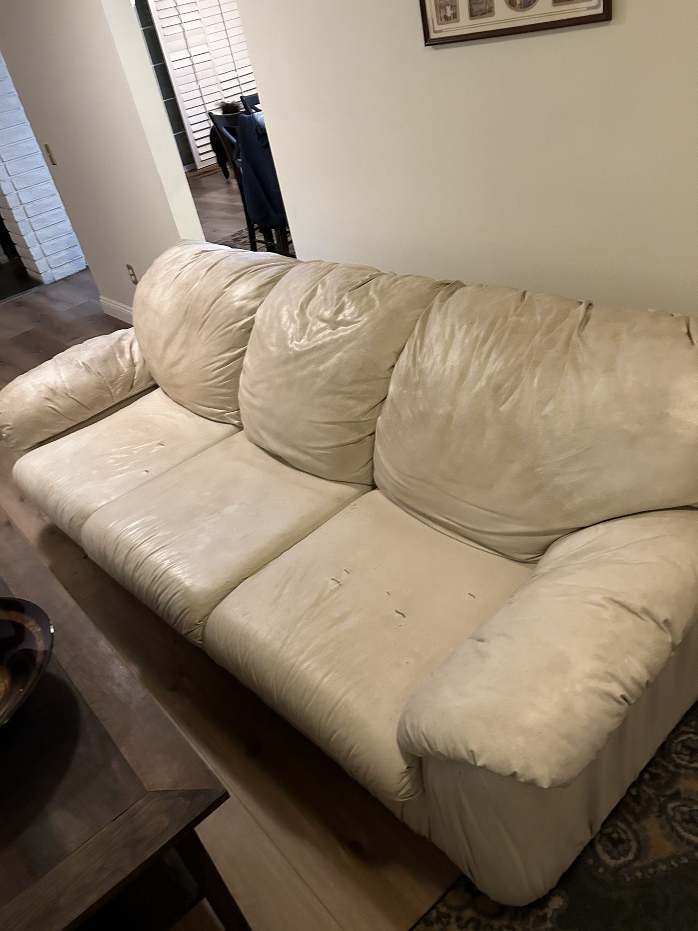 Free White Leather Couch