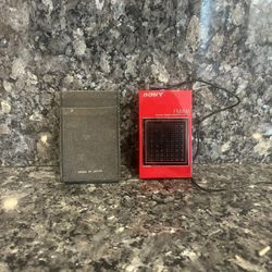 VINTAGE SONY AM/FM 2 BAND RADIO RECEIVER MODEL ICF-S11 RED RARE POCKET WALKMAN