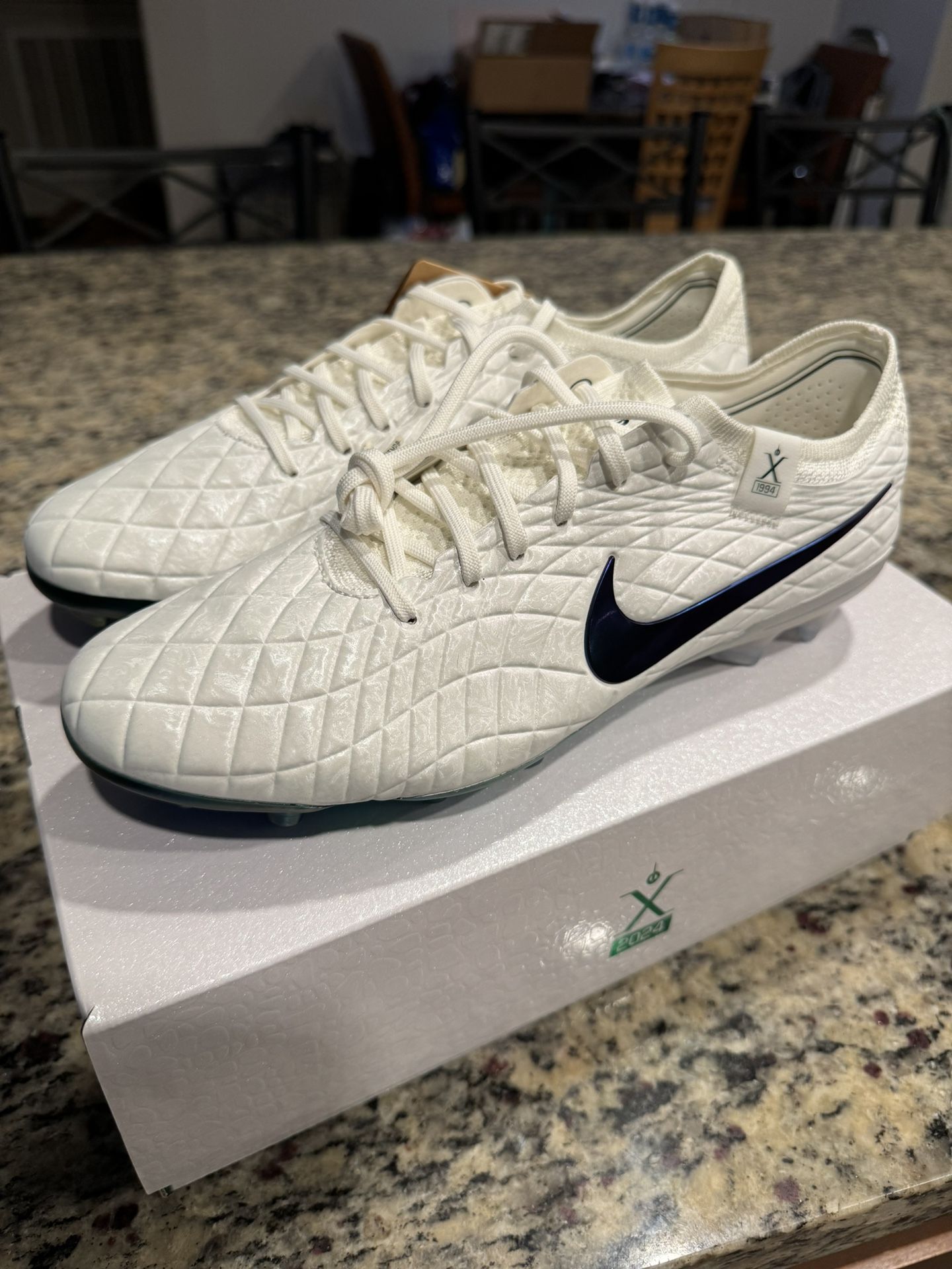 Nike Tiempo Legend X Elite FG SE x Pearl Size 9.5 US