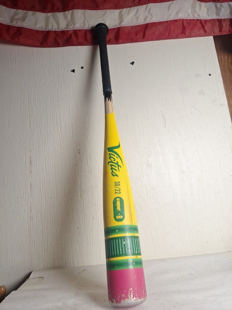 Victus Vibe Pencil -8 USSSA Baseball Bat
