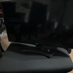 LG Small Tv For Sale (Zelle Only Or Partial Zelle Deposit For Cash Payment)