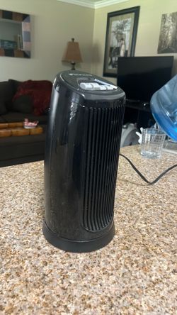 Table top tower fan