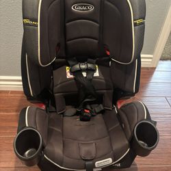 Graco 4Ever Car seat.