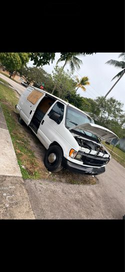 Car wash van w some equipment