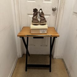 New Women Shoes Size 8 1/2