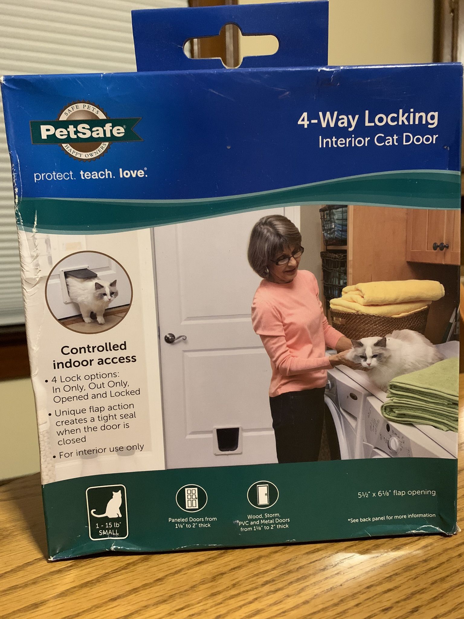 4 Way Locking Interior Cat Door