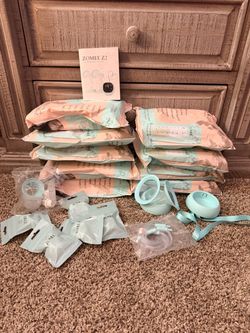 Nursing storage bags and extra parts to Breast pump if you have a ZUMEE Z2