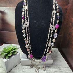 #2262, RETIRATED , JULIANA KONINGIN DER NEDERLANDEN NECKLACE PREMIER DESIGNS, 