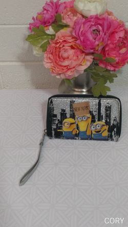 Minions New York wristlet