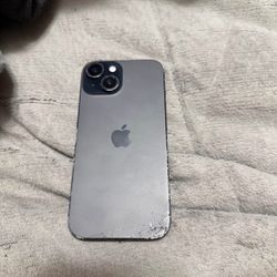iPhone 15