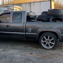 02 Chevy Silverado 