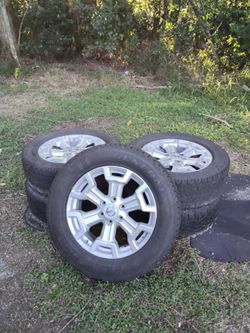 Set of 5 20" rims and tires