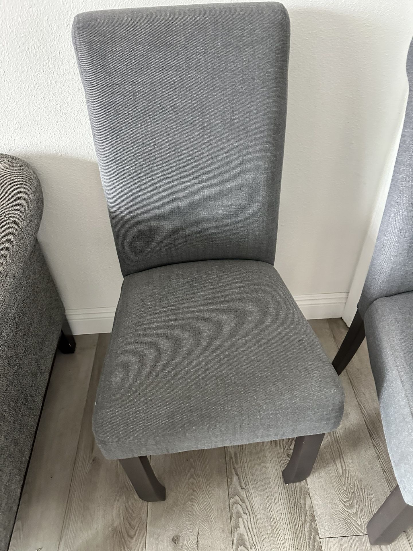 Entry Chairs