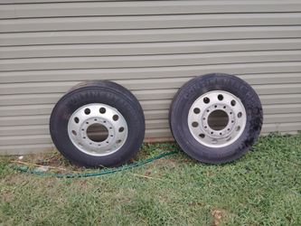 Continental Commercial Truck Tires on Rims – Set of 2. Size: 275/70r22.5