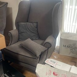Moving Sale!!! Wingback Chairs (2) For Sale 