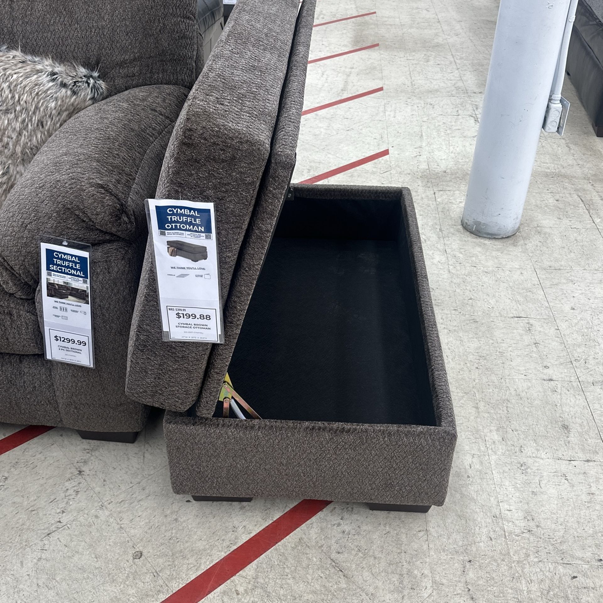 storage ottoman