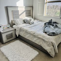 Studio Place Silver Full Queen Bedroom Set