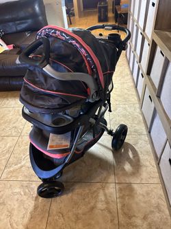 uppababy cruz travel system Uppababy Cruz V3 + Aria V2 Travel System Evelyn - Meadow Green | Graphite Frame main image 0