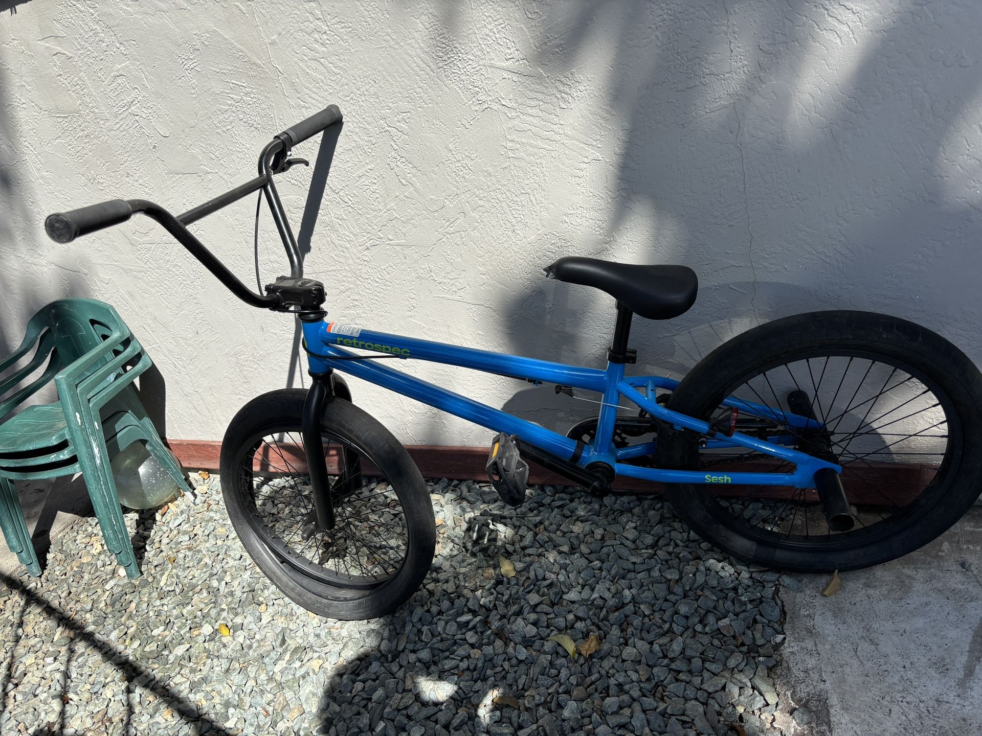 Sesh 20” Youth BMX Bike